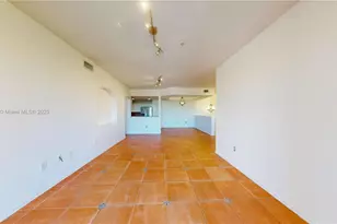 6520 NW 114th Ave, Doral, FL 33178 - Photo 8