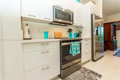 8175 NW 104th Ave #25, Doral, FL 33178 - Photo 16