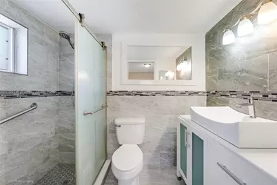 7724 W 29th Ln #101-38, Hialeah, FL 33018 - Photo 8