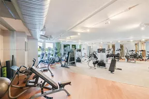 2641 N Flamingo Rd, Sunrise, FL 33323 - Photo 28