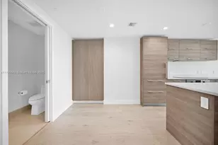 650 NE 32nd St, Miami, FL 33137 - Photo 24