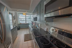 301 174th St, Sunny Isles Beach, FL 33160 - Photo 12