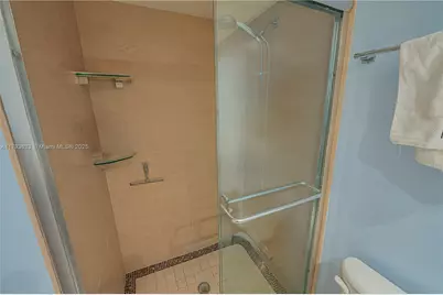 301 174th St #401, Sunny Isles Beach, FL 33160 - Photo 20