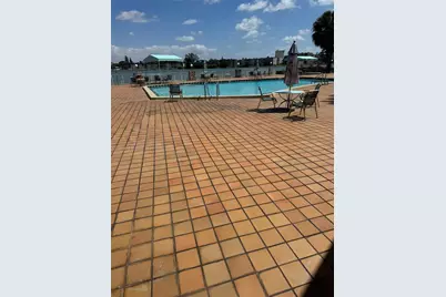 18555 NE 14th Ave #602, Miami, FL 33179 - Photo 16