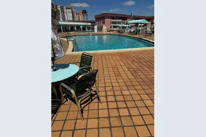 18555 NE 14th Ave #602, Miami, FL 33179 - Photo 18