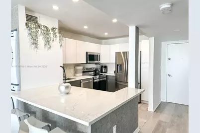 3731 N Country Club Dr #2228, Aventura, FL 33180 - Photo 4