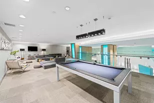 92 SW 3rd St, Miami, FL 33130 - Photo 4