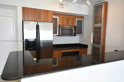 325 S Biscayne Blvd #3822, Miami, FL 33131 - Photo 6
