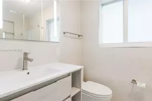 4512 Sea Grape Dr, Lauderdale by the Sea, FL 33308 - Photo 24