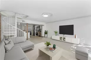 517 NE 38th St, Miami, FL 33137 - Photo 2