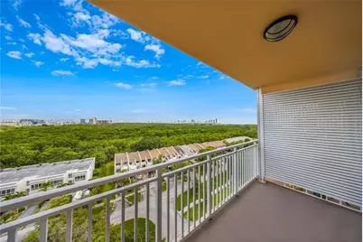 2450 NE 135th St #1006, North Miami, FL 33181 - Photo 10