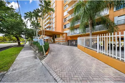 2450 NE 135th St #1006, North Miami, FL 33181 - Photo 30