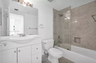 9455 Collins Ave, Surfside, FL 33154 - Photo 16