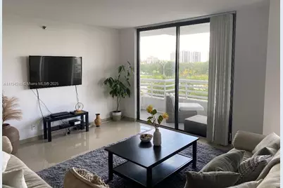 3300 NE 192nd St #612, Aventura, FL 33180 - Photo 20