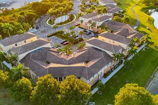 10012 NW 7th St, Miami, FL 33172 - Photo 38