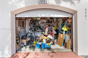 9981 NW 51st Ln, Doral, FL 33178 - Photo 44