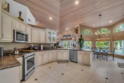 13105 SW 106th Ave, Miami, FL 33176 - Photo 30