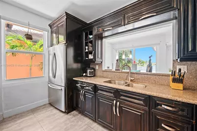 7045 SW 161 Pl, Miami, FL 33193 - Photo 8