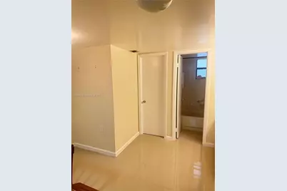 901 Colony Point Cir #217, Pembroke Pines, FL 33026 - Photo 20