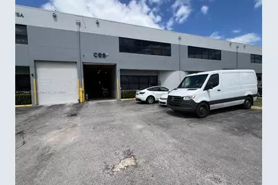 2330 NW 102nd Pl, Doral, FL 33172 - Photo 1