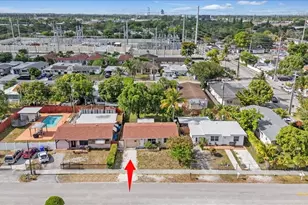 6209 Dawson St, Hollywood, FL 33023 - Photo 2