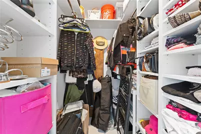 10950 NW 82nd St #415, Doral, FL 33178 - Photo 18