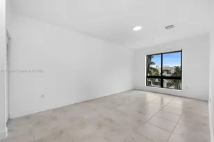 4636 NW 84th Ave, Doral, FL 33166 - Photo 16