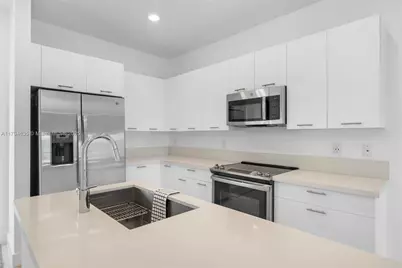 4636 NW 84th Ave #43, Doral, FL 33166 - Photo 1