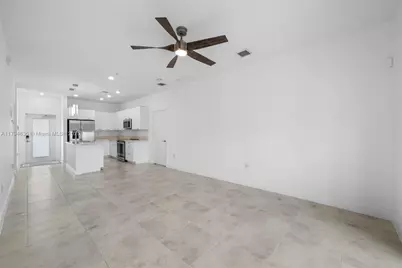 4636 NW 84th Ave #43, Doral, FL 33166 - Photo 6