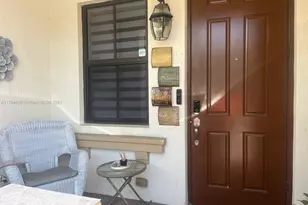 8985 NW 98th Ave, Doral, FL 33178 - Photo 2