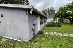 4030 School Cir, Labelle, FL 33935 - Photo 42