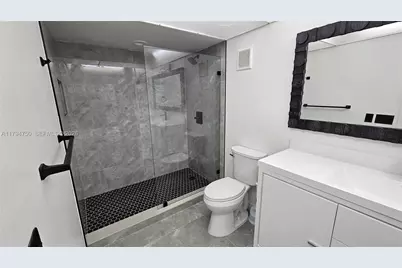 16300 Golf Club Rd #315, Weston, FL 33326 - Photo 4