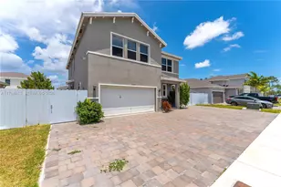 13225 SW 272nd St, Homestead, FL 33032 - Photo 2