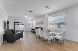 13225 SW 272nd St, Homestead, FL 33032 - Photo 8