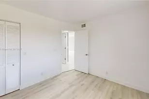 9900 Sunrise Lakes Blvd, Sunrise, FL 33322 - Photo 30