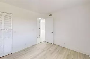 9900 Sunrise Lakes Blvd, Sunrise, FL 33322 - Photo 34