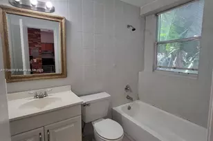 842 Meridian Ave, Miami Beach, FL 33139 - Photo 6
