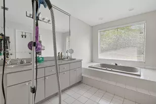 6700 SW 64th St, South Miami, FL 33143 - Photo 32