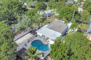 12135 NE 10th Ave, North Miami, FL 33161 - Photo 1