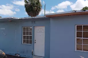 940 E 9th Pl, Hialeah, FL 33010 - Photo 2