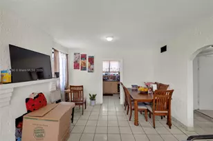 1045 NW 32nd St, Miami, FL 33127 - Photo 28
