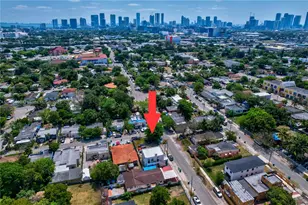 1045 NW 32nd St, Miami, FL 33127 - Photo 6