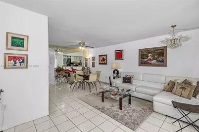 6880 Abbott Ave #212, Miami Beach, FL 33141 - Photo 6
