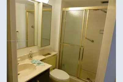 2801 NE 183rd St #1507W, Aventura, FL 33160 - Photo 10