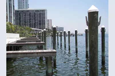 2101 Brickell Ave #3208, Miami, FL 33129 - Photo 4