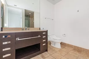 18201 Collins Ave, Sunny Isles Beach, FL 33160 - Photo 20