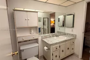 4700 NW 35th St, Lauderdale Lakes, FL 33319 - Photo 24