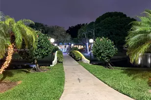 4700 NW 35th St, Lauderdale Lakes, FL 33319 - Photo 30