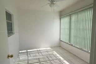 4700 NW 35th St, Lauderdale Lakes, FL 33319 - Photo 22