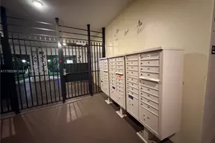 4700 NW 35th St, Lauderdale Lakes, FL 33319 - Photo 26